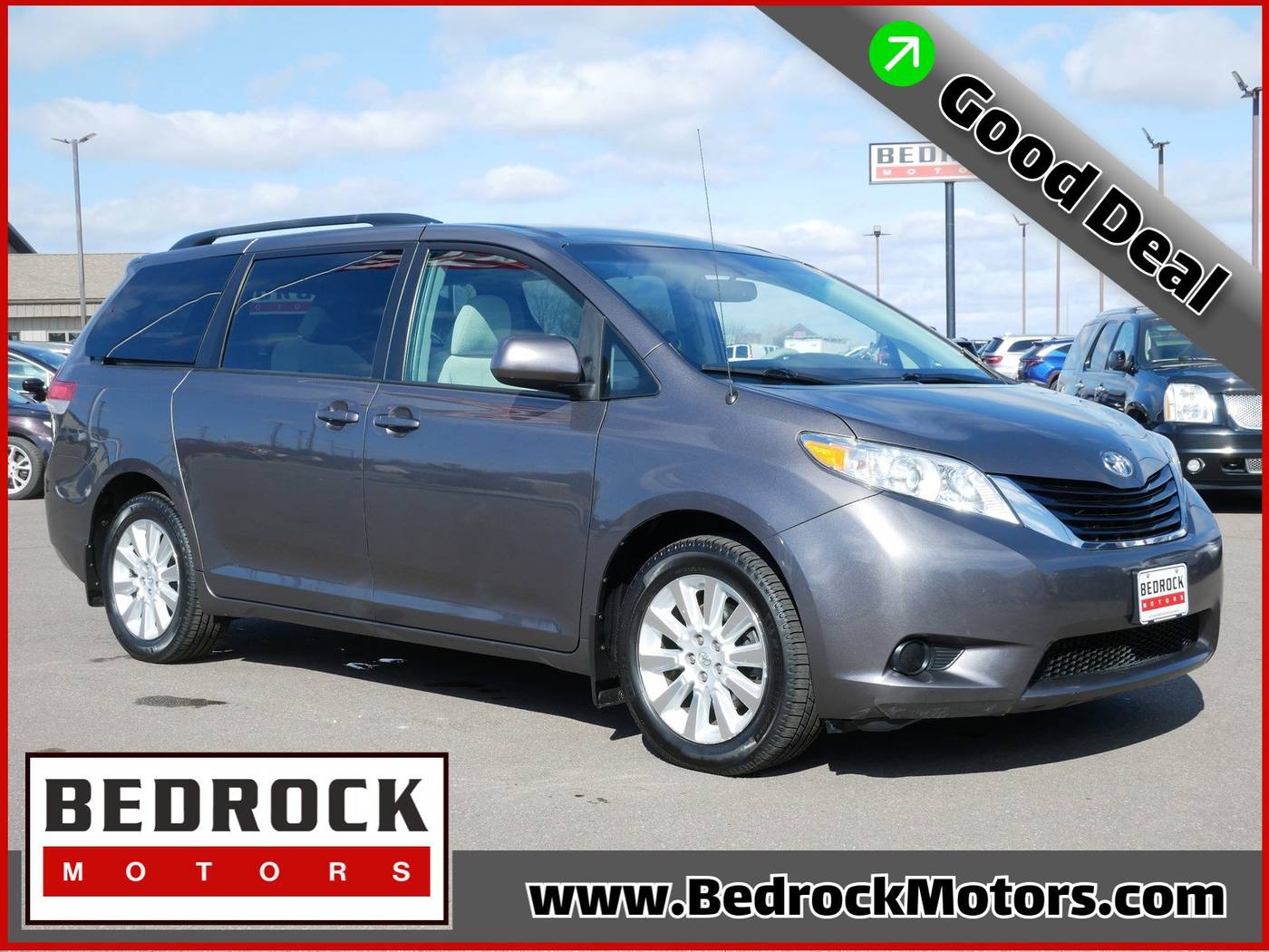 2013 Toyota Sienna LE — Minivan — 120,633 mi — Rogers, MN
