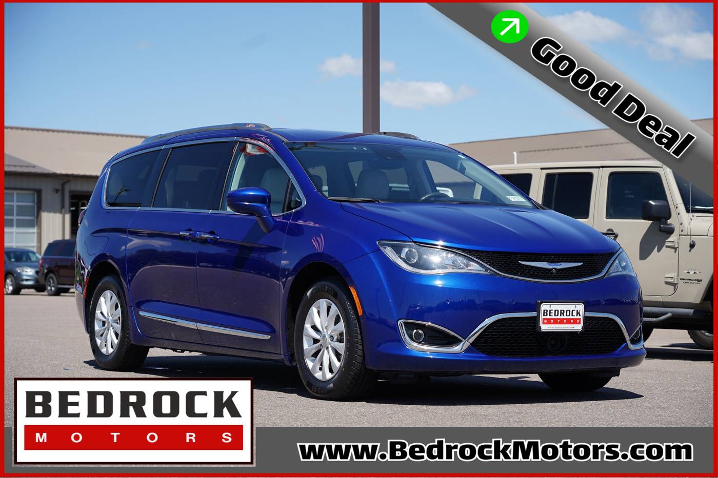 2018 Chrysler Pacifica Touring L — Minivan — 51,684 mi — Rogers, MN