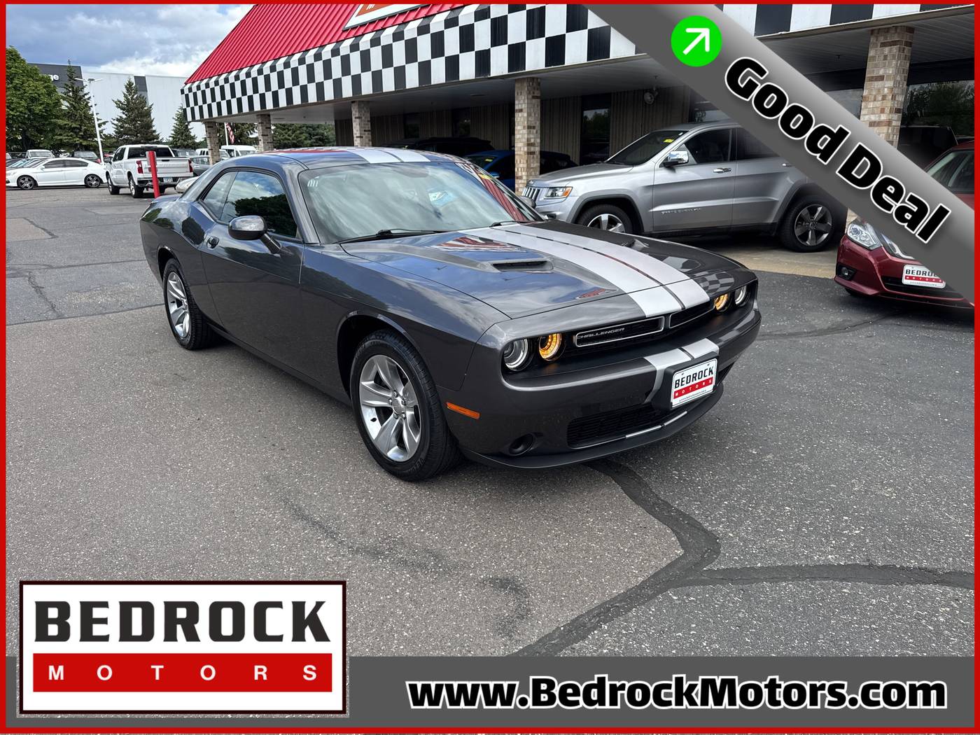 2018 Dodge Challenger SXT — Coupe — 43,347 mi — Blaine, MN