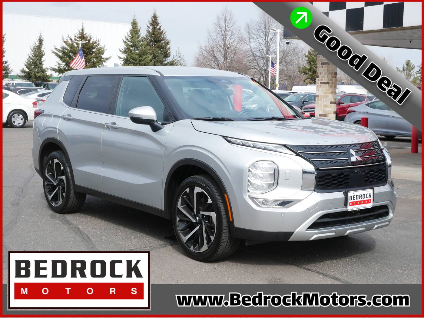 2022 Mitsubishi Outlander SE — SUV — 15,434 mi — Blaine, MN