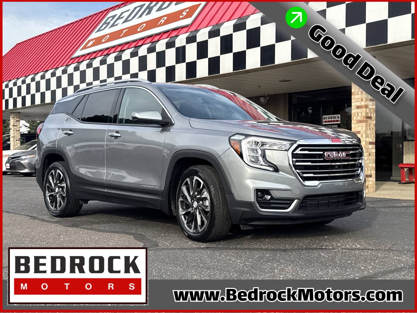 2023 GMC Terrain SLT — SUV — 30,401 mi — Blaine, MN