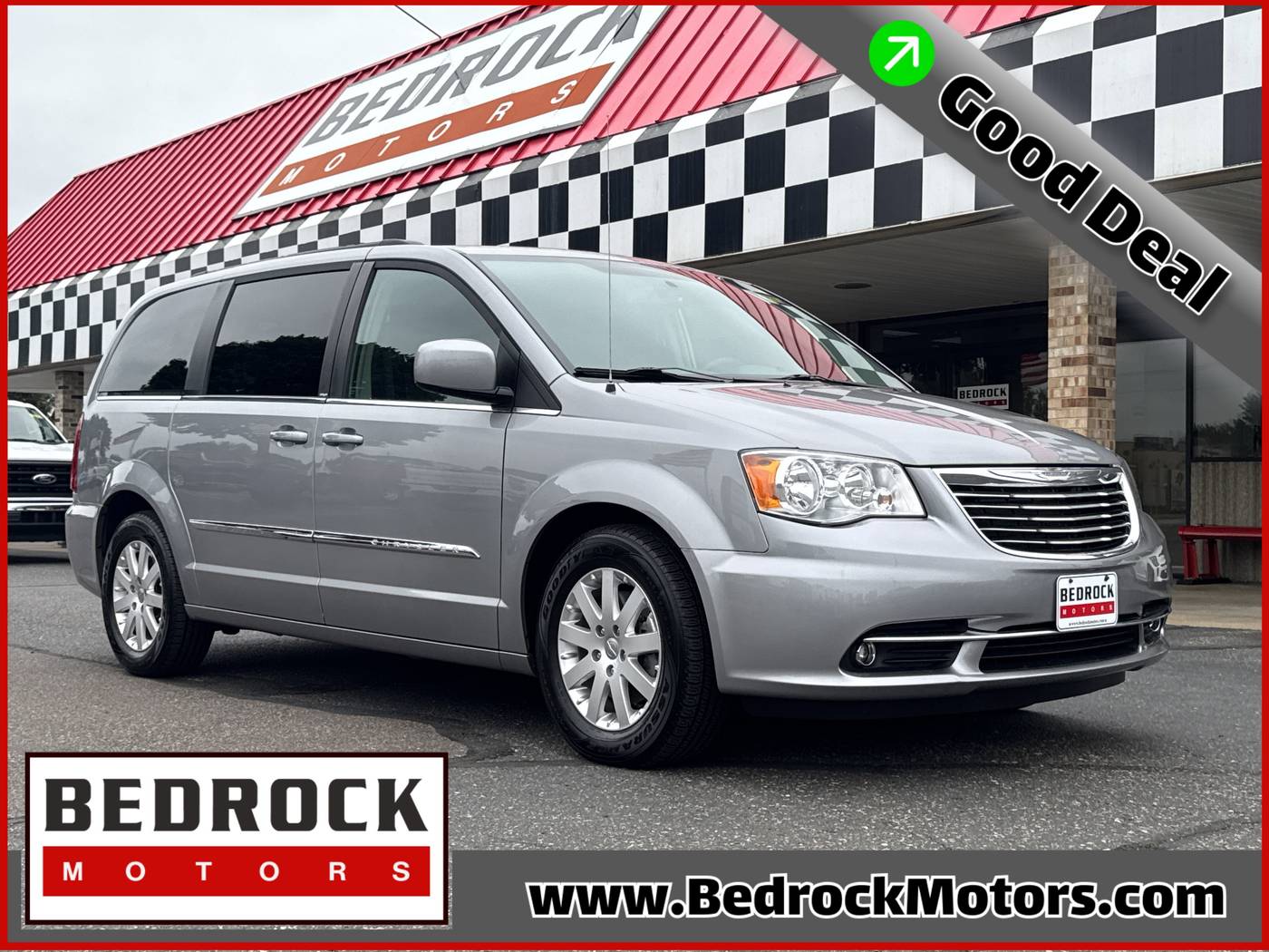 2014 Chrysler Town & Country Touring — Minivan — 50,479 mi — Blaine, MN
