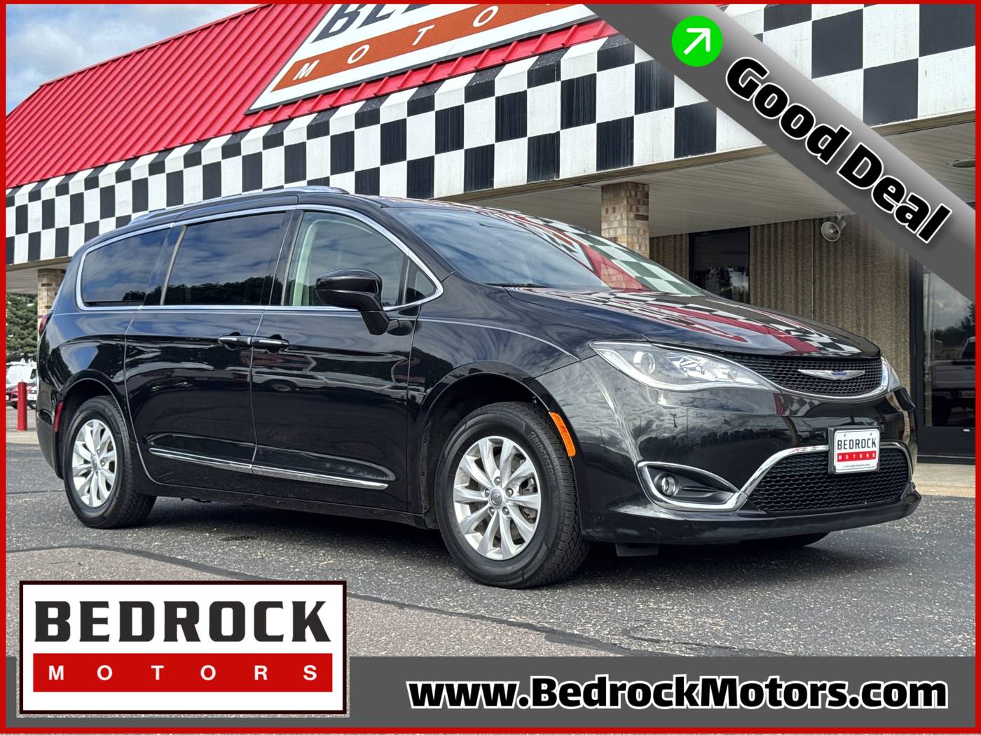 2019 Chrysler Pacifica Touring L — Minivan — 62,821 mi — Blaine, MN