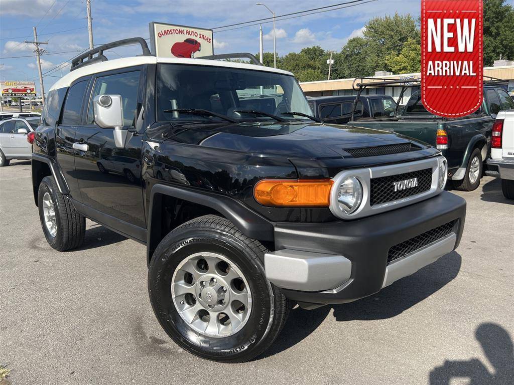 2012 Toyota FJ Cruiser Base — SUV — 155,556 mi — Gladstone, MO