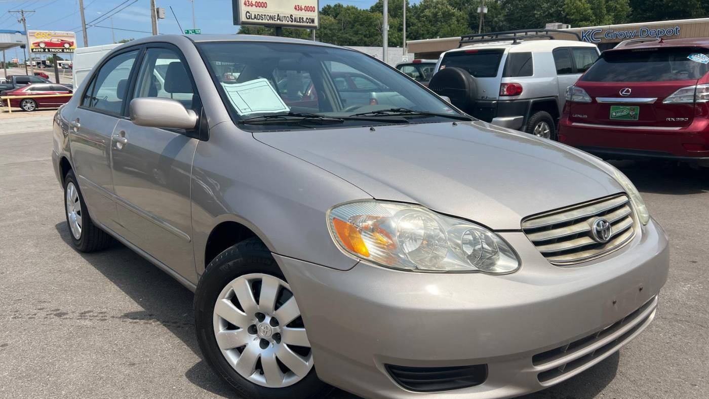 2003 Toyota Corolla LE — Sedan — 85,615 mi — Gladstone, MO