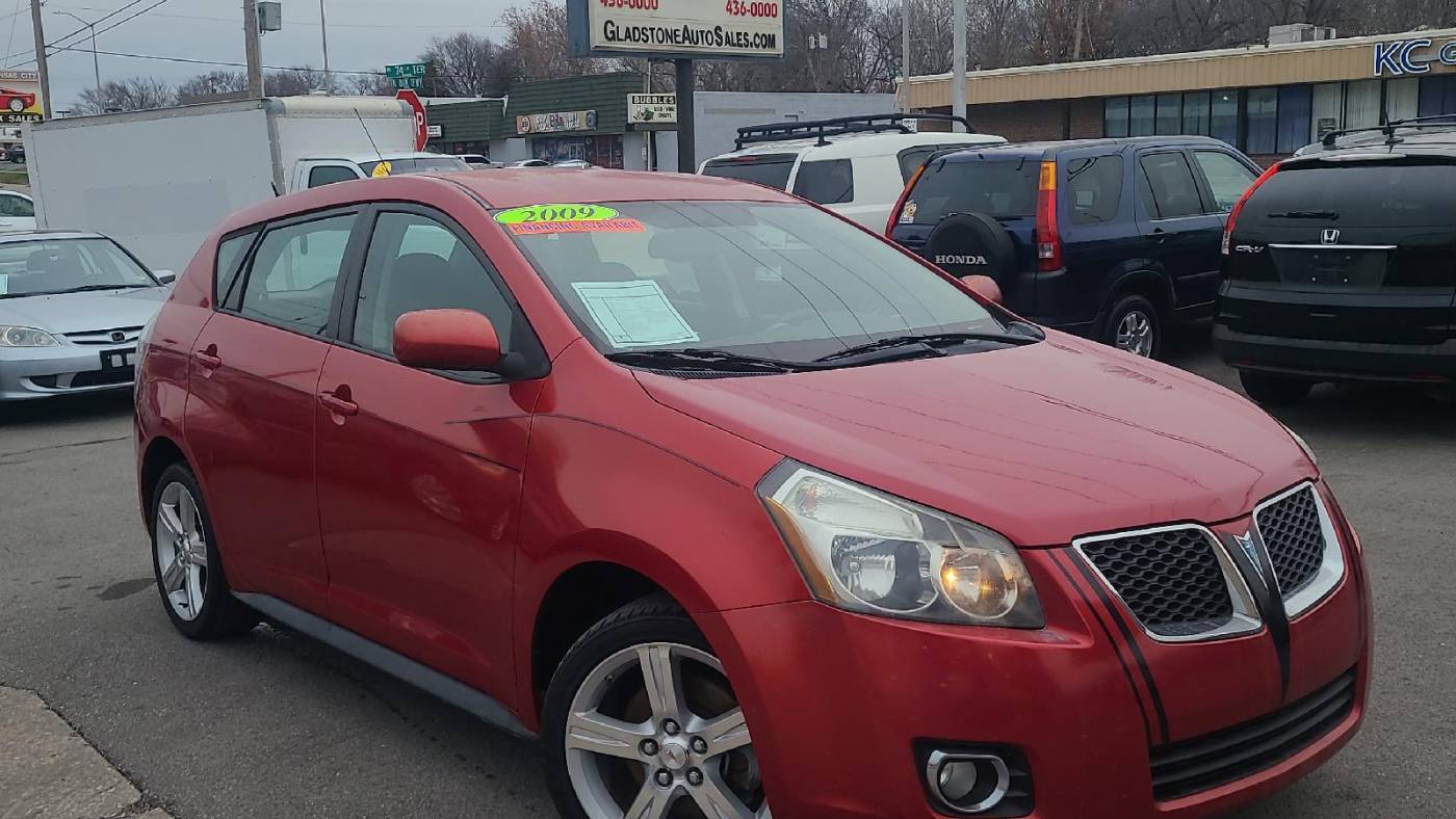 2009 Pontiac Vibe 1SB — Sedan — 85,068 mi — Gladstone, MO