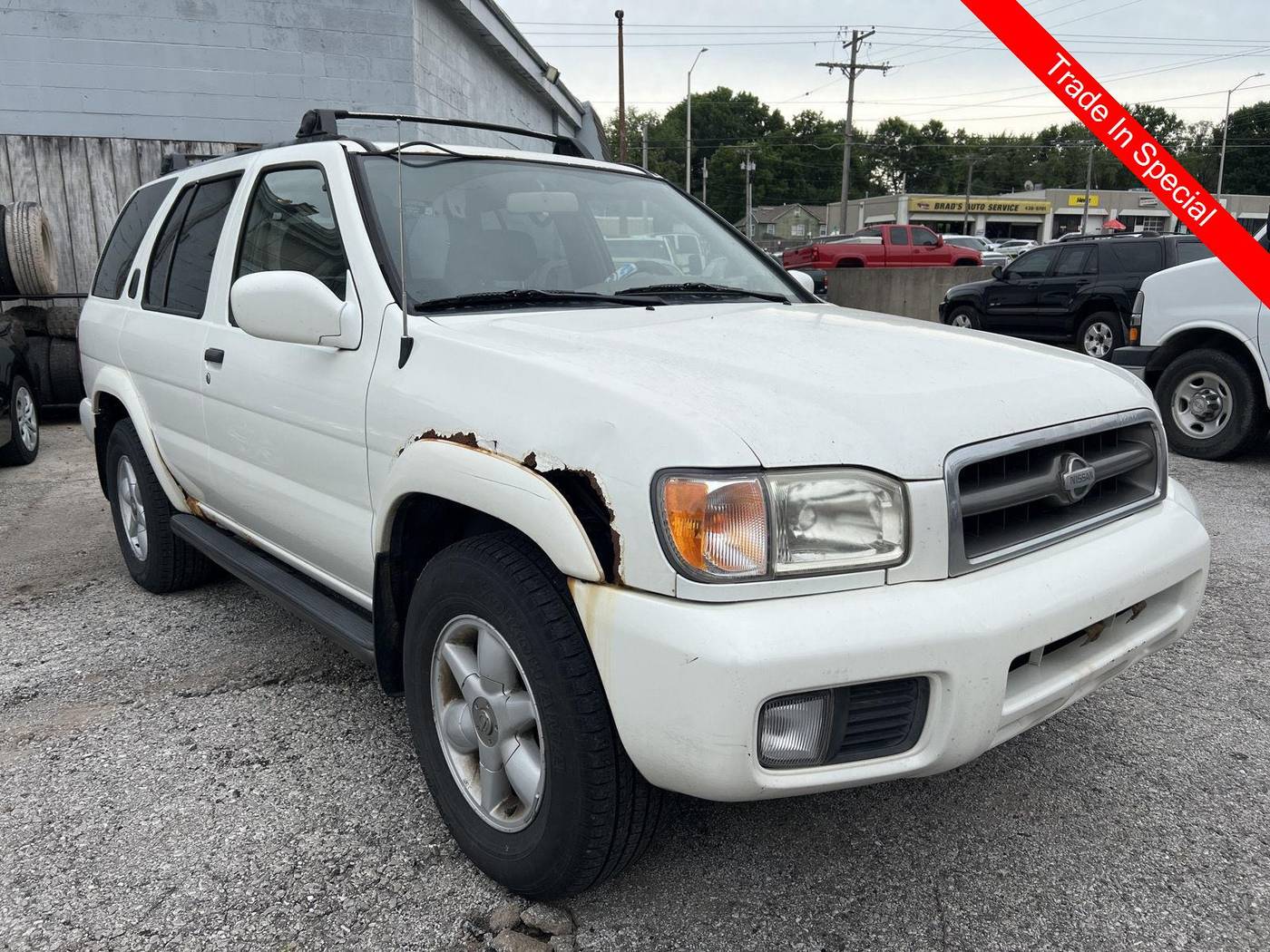 2000 Nissan Pathfinder LE — SUV — 219,000 mi — Gladstone, MO