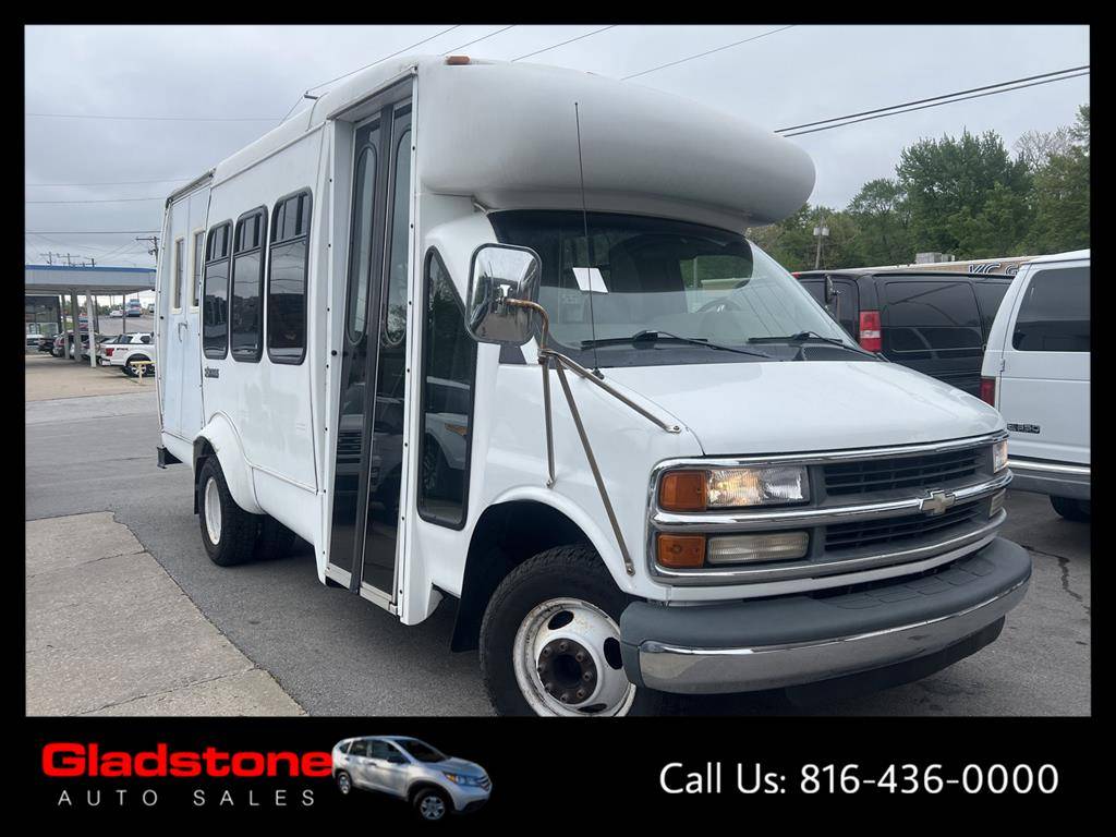 2001 Chevrolet Express RV Cutaway Base