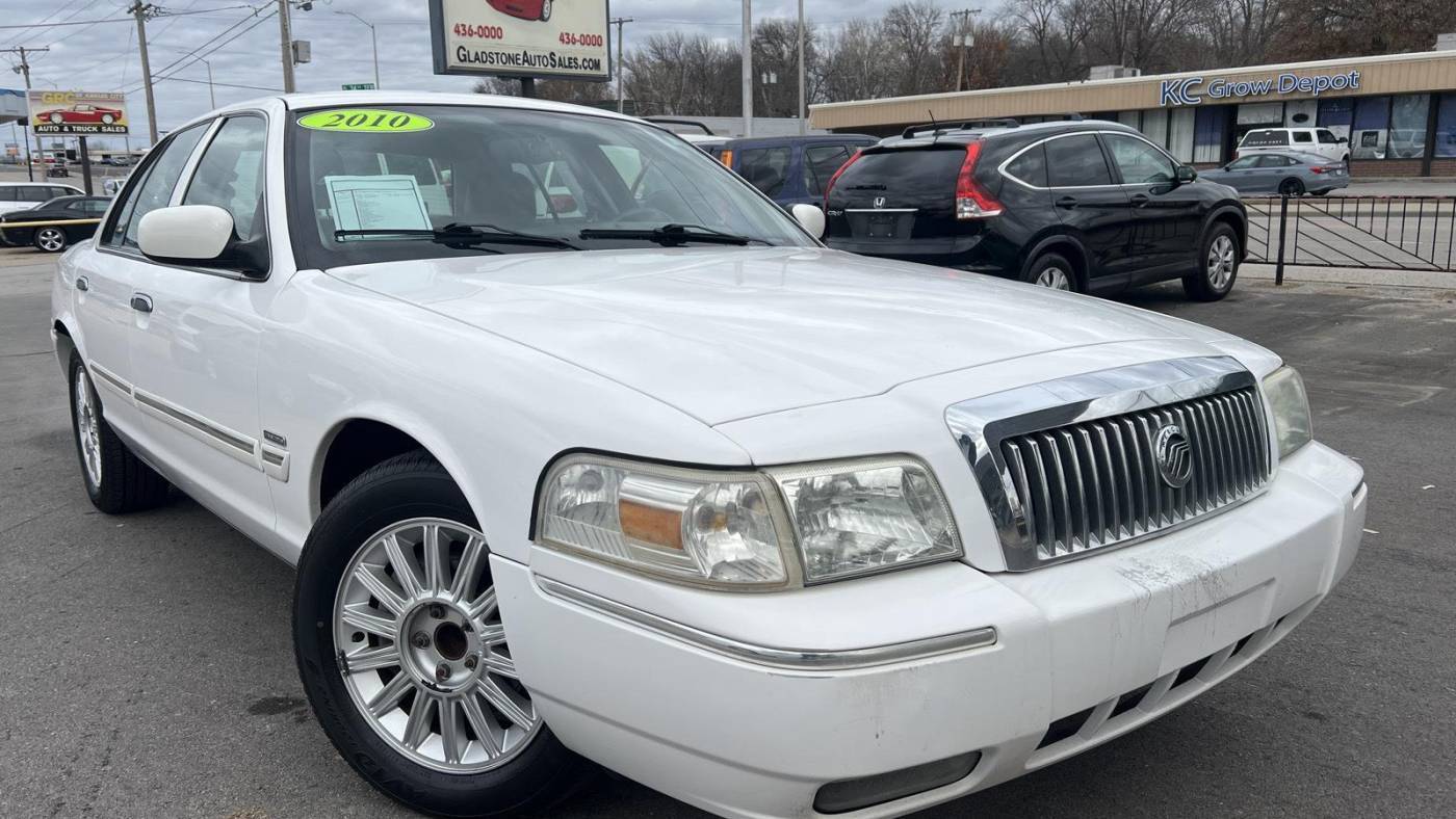 2010 Mercury Grand Marquis LS — Sedan — 102,110 mi — Gladstone, MO