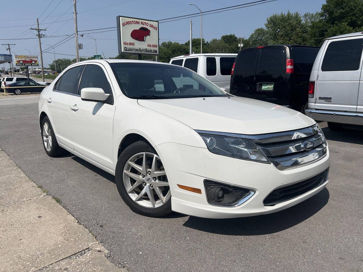 2010 Ford Fusion SEL — Sedan — 203,085 mi — Gladstone, MO