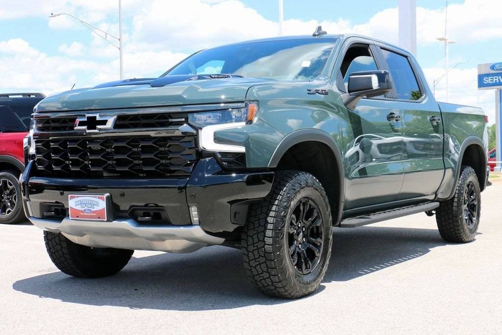2025 Chevrolet Silverado 1500 ZR2 — Pickup Truck — 12,021 mi — Oklahoma City, OK