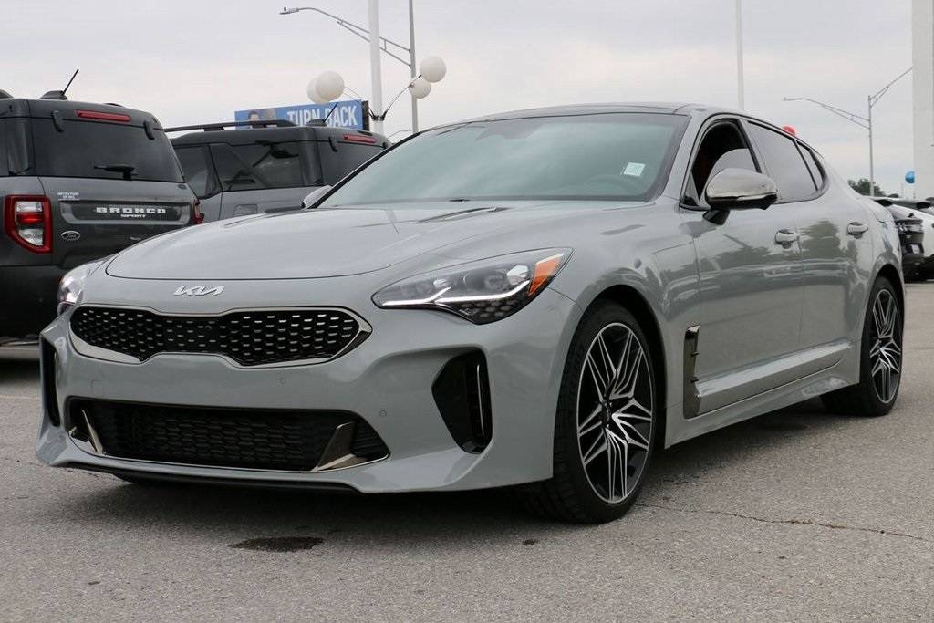 2022 Kia Stinger GT2 — Hatchback — 17,919 mi — Oklahoma City, OK