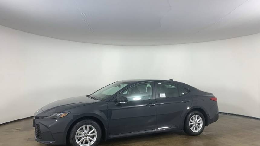 2025 Toyota Camry Hybrid LE — Sedan — 11,865 mi — Peoria, IL