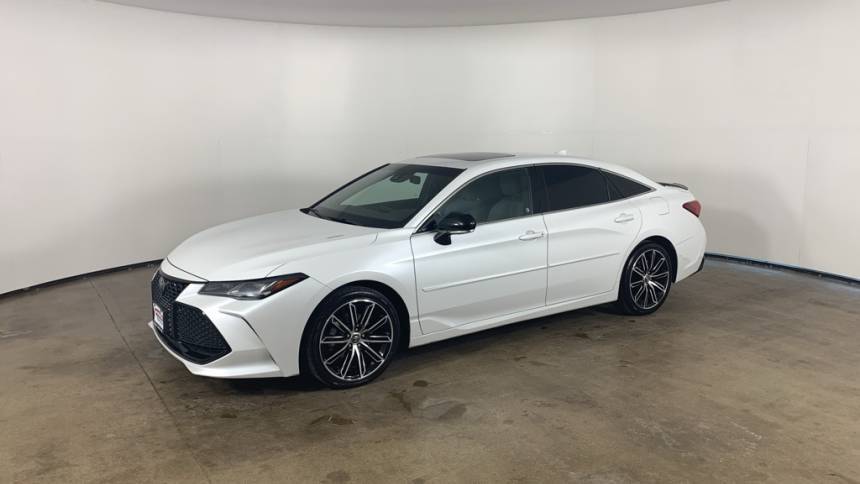 2020 Toyota Avalon Touring — Sedan — 83,379 mi — Peoria, IL