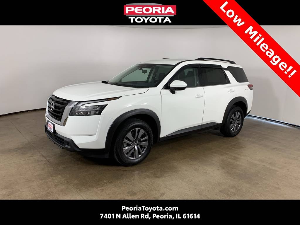 2025 Nissan Pathfinder SV — SUV — 4,894 mi — Peoria, IL