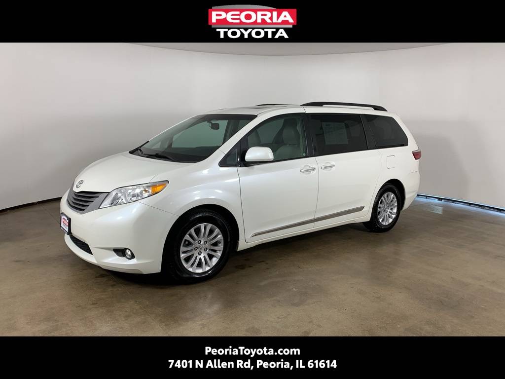 2017 Toyota Sienna L — Minivan — 92,573 mi — Peoria, IL