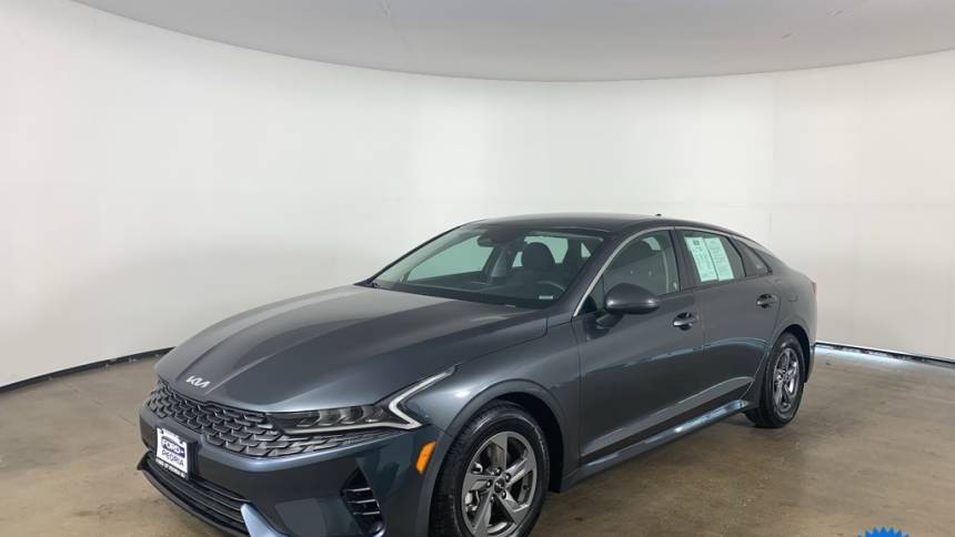 2022 Kia K5 LXS — Sedan — 40,034 mi — Peoria, IL