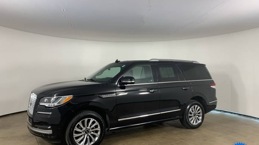 2023 Lincoln Navigator Standard — SUV — 30,642 mi — Peoria, IL