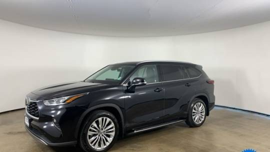 2024 Toyota Highlander Platinum — SUV — 12,193 mi — Peoria, IL