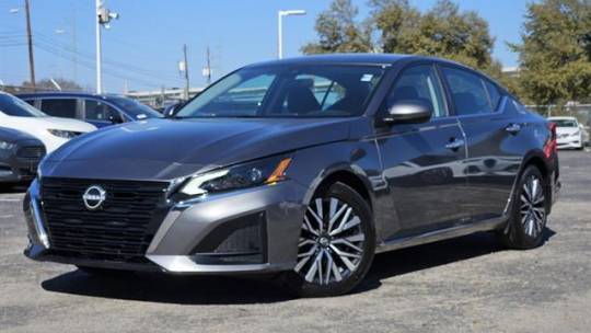 2023 Nissan Altima SV — Sedan — 26,546 mi — Austin, TX
