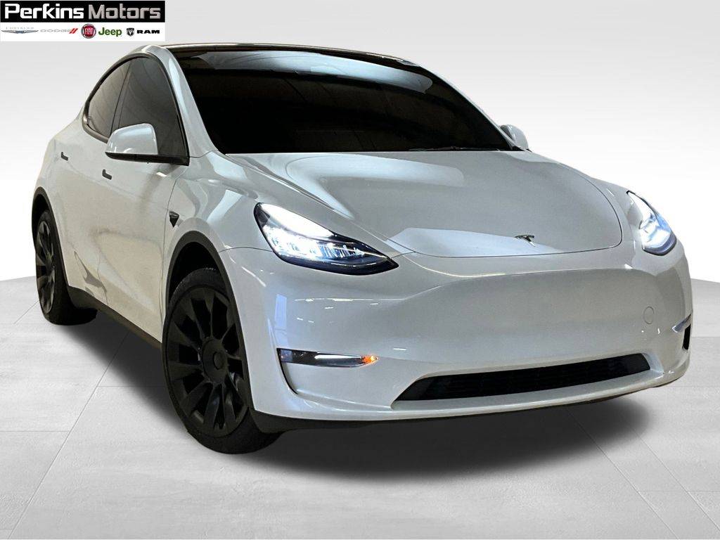 2023 Tesla Model Y Long Range — SUV — 18,338 mi — Colorado Springs, CO
