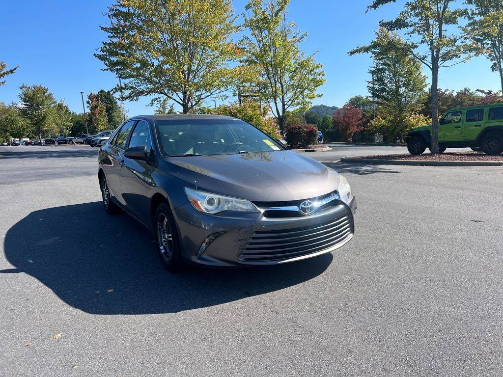 2017 Toyota Camry LE — Sedan — 86,673 mi — Waynesville, NC