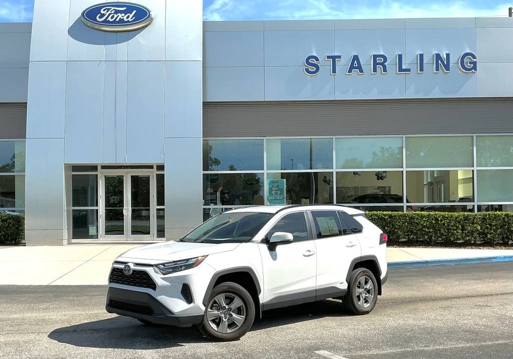 2024 Toyota RAV4 Hybrid XLE — SUV — 49,316 mi — Titusville, FL