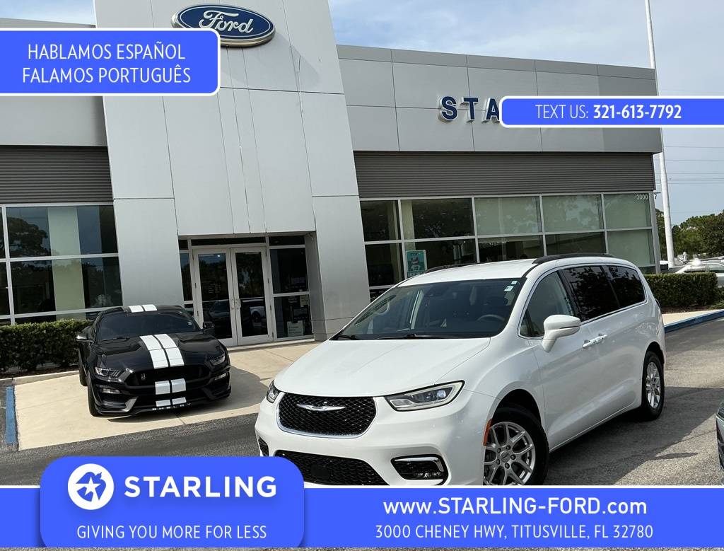 2022 Chrysler Pacifica Touring L — Minivan — 28,432 mi — Titusville, FL
