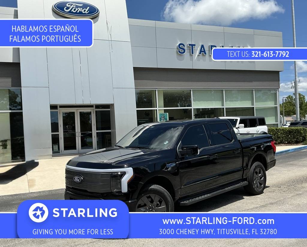 2025 Ford F-150 Lightning LARIAT — Pickup Truck — 1,080 mi — Titusville, FL