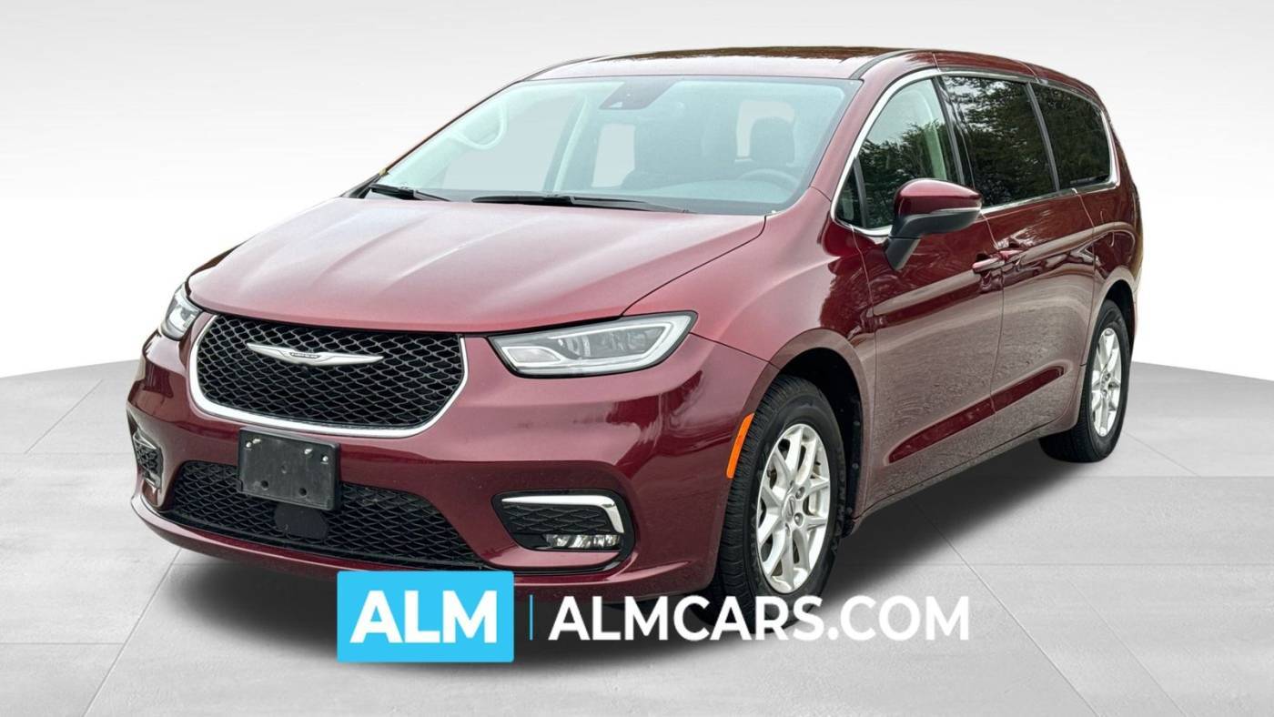 2023 Chrysler Pacifica Touring L — Minivan — 62,689 mi — Lithia Springs, GA
