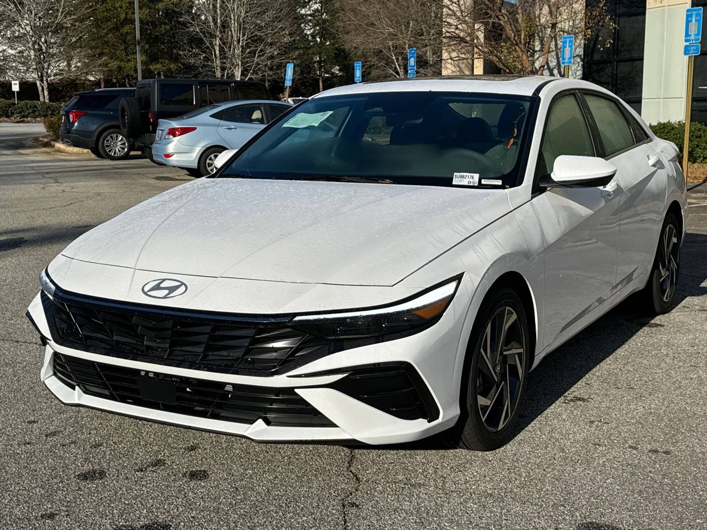 2025 Hyundai Elantra SEL Convenience — Sedan — 6,542 mi — Lithia Springs, GA