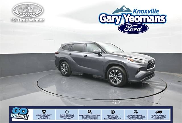 2024 Toyota Highlander XLE — SUV — 4,208 mi — Knoxville, TN