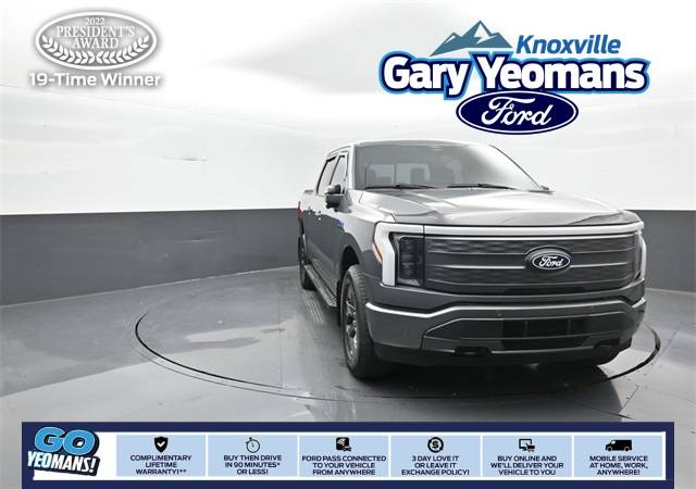 2025 Ford F-150 Lightning LARIAT — Pickup Truck — 4,441 mi — Knoxville, TN