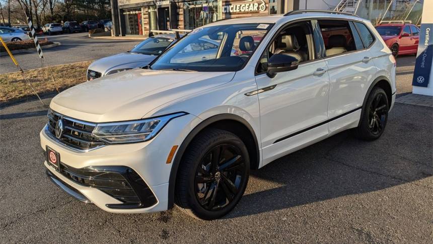2024 Volkswagen Tiguan SE R-Line Black — SUV — 9,033 mi — White Plains, NY