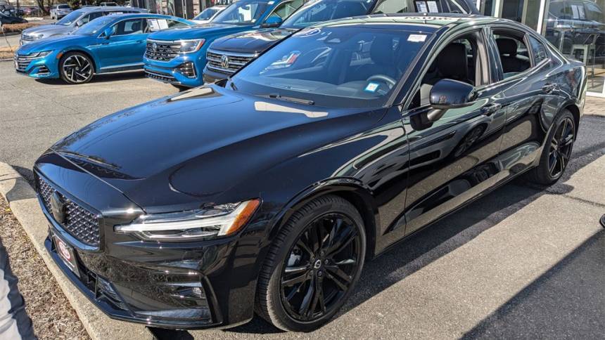 2023 Volvo S60 Plus — Sedan — 7,808 mi — White Plains, NY