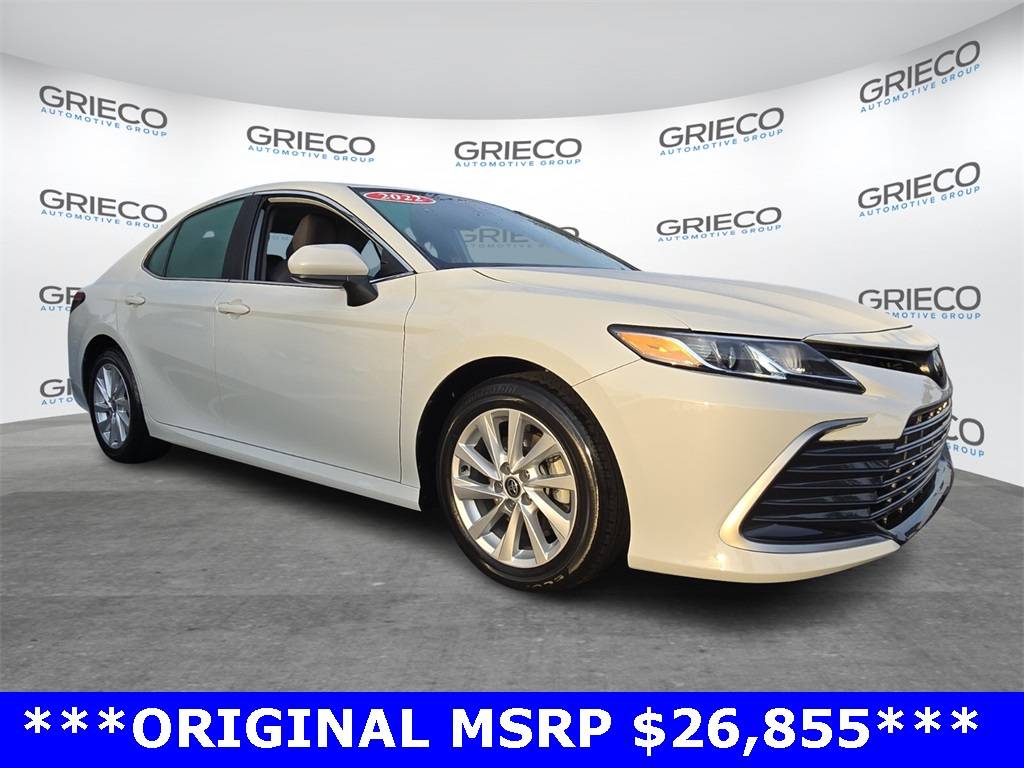 2022 Toyota Camry LE — Sedan — 12,885 mi — Delray Beach, FL