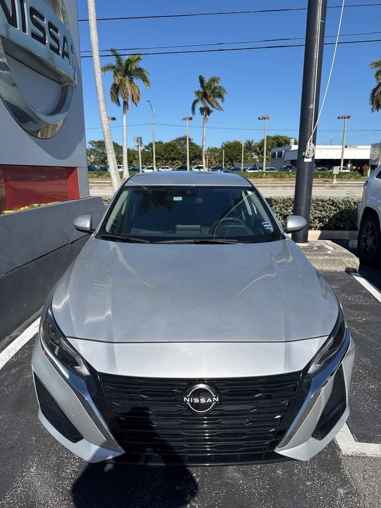 2023 Nissan Altima SV — Sedan — 12,263 mi — Delray Beach, FL
