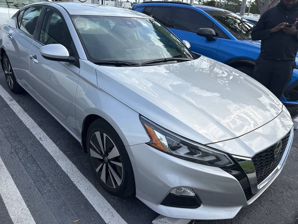 2022 Nissan Altima SV — Sedan — 5,405 mi — Delray Beach, FL