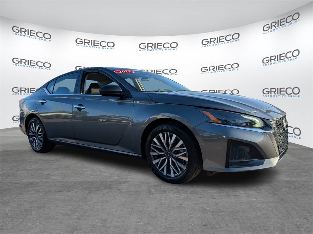 2025 Nissan Altima SV — Sedan — 5,571 mi — Delray Beach, FL