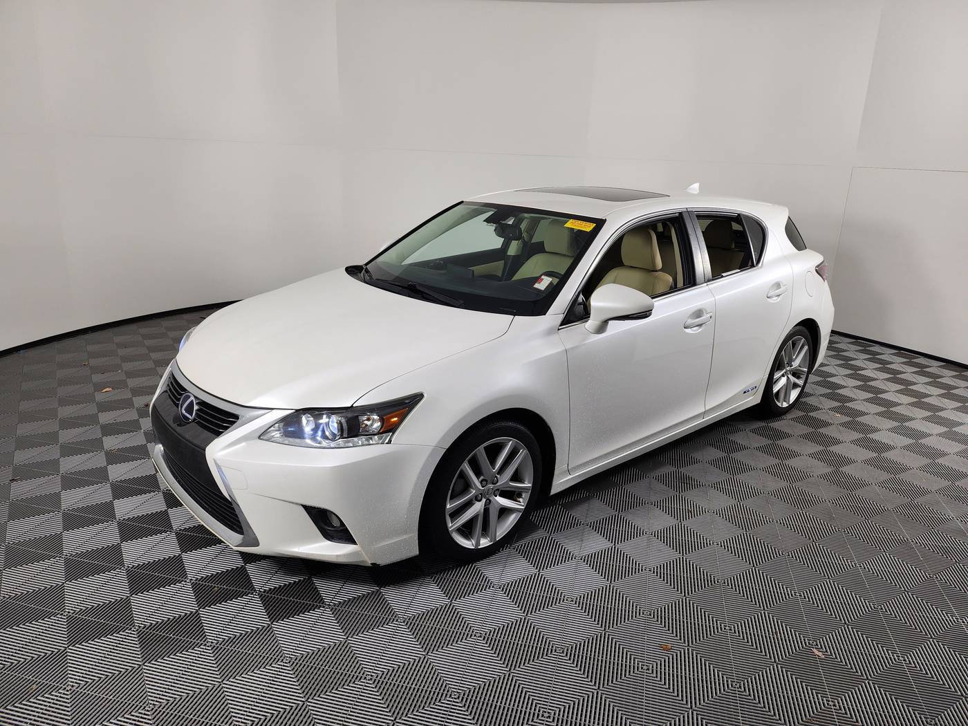 2017 Lexus CT CT 200h — Hatchback — 101,962 mi — Smyrna, GA