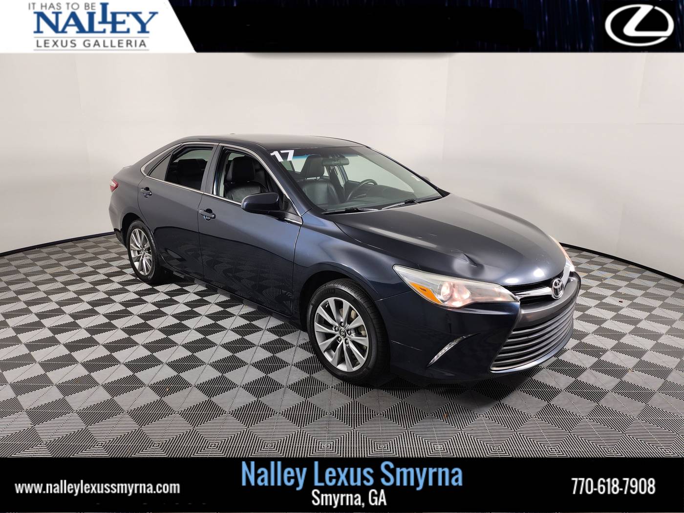 2017 Toyota Camry XLE — Sedan — 136,974 mi — Smyrna, GA
