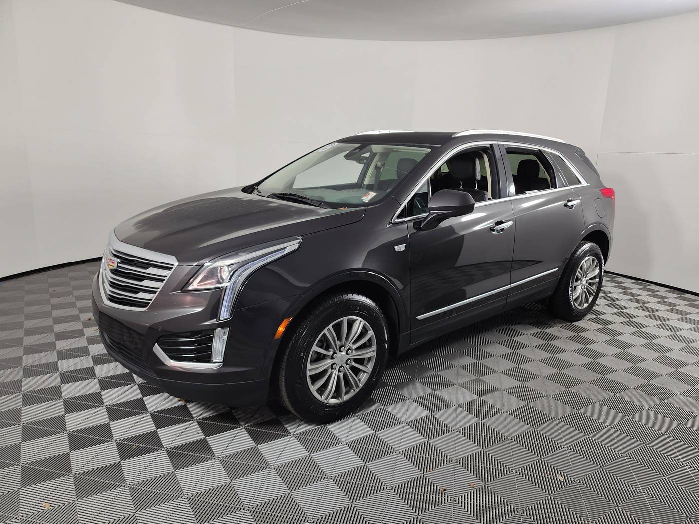 2018 Cadillac XT5 Luxury — SUV — 29,340 mi — Smyrna, GA