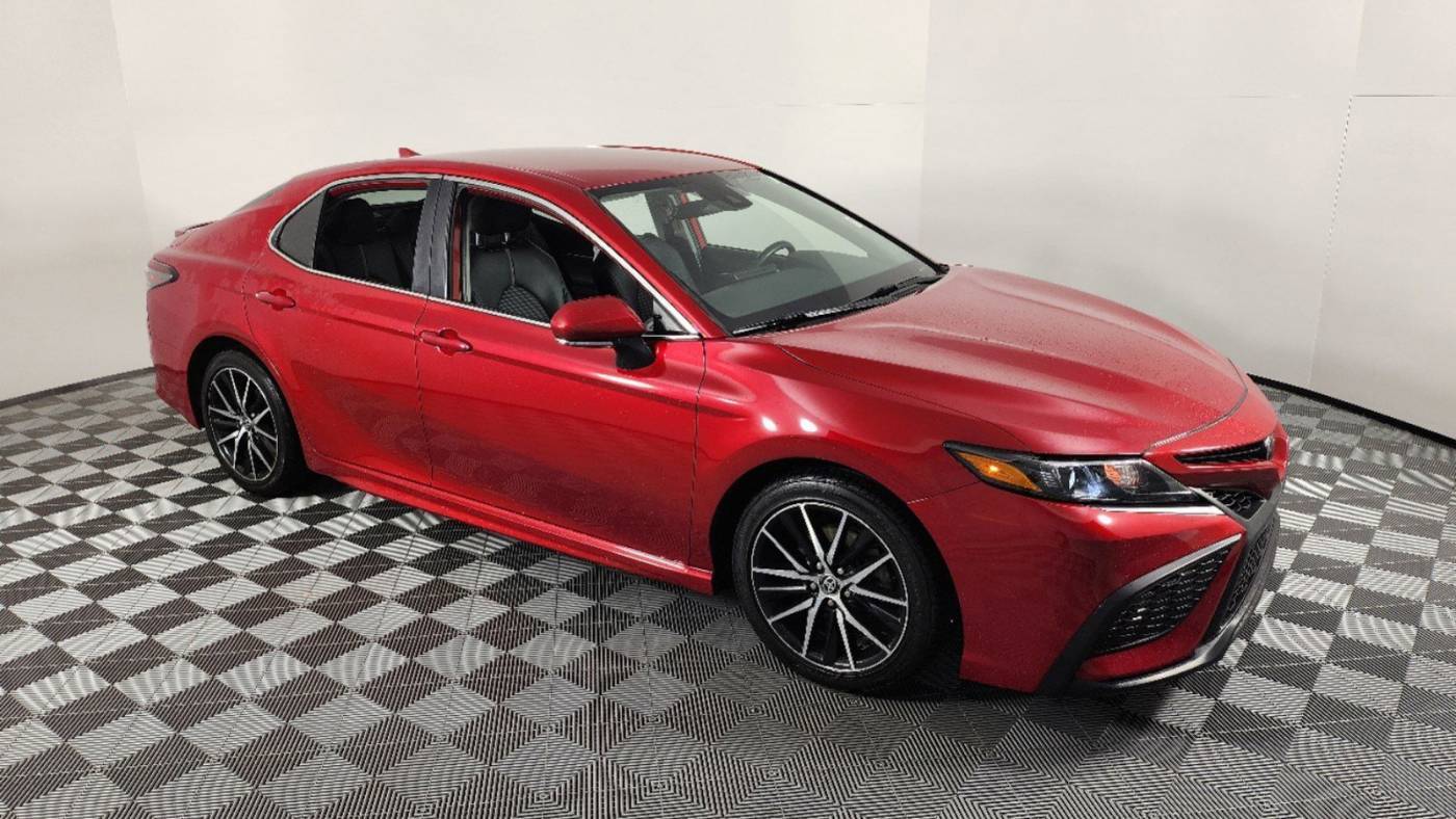 2023 Toyota Camry SE — Sedan — 47,664 mi — Smyrna, GA
