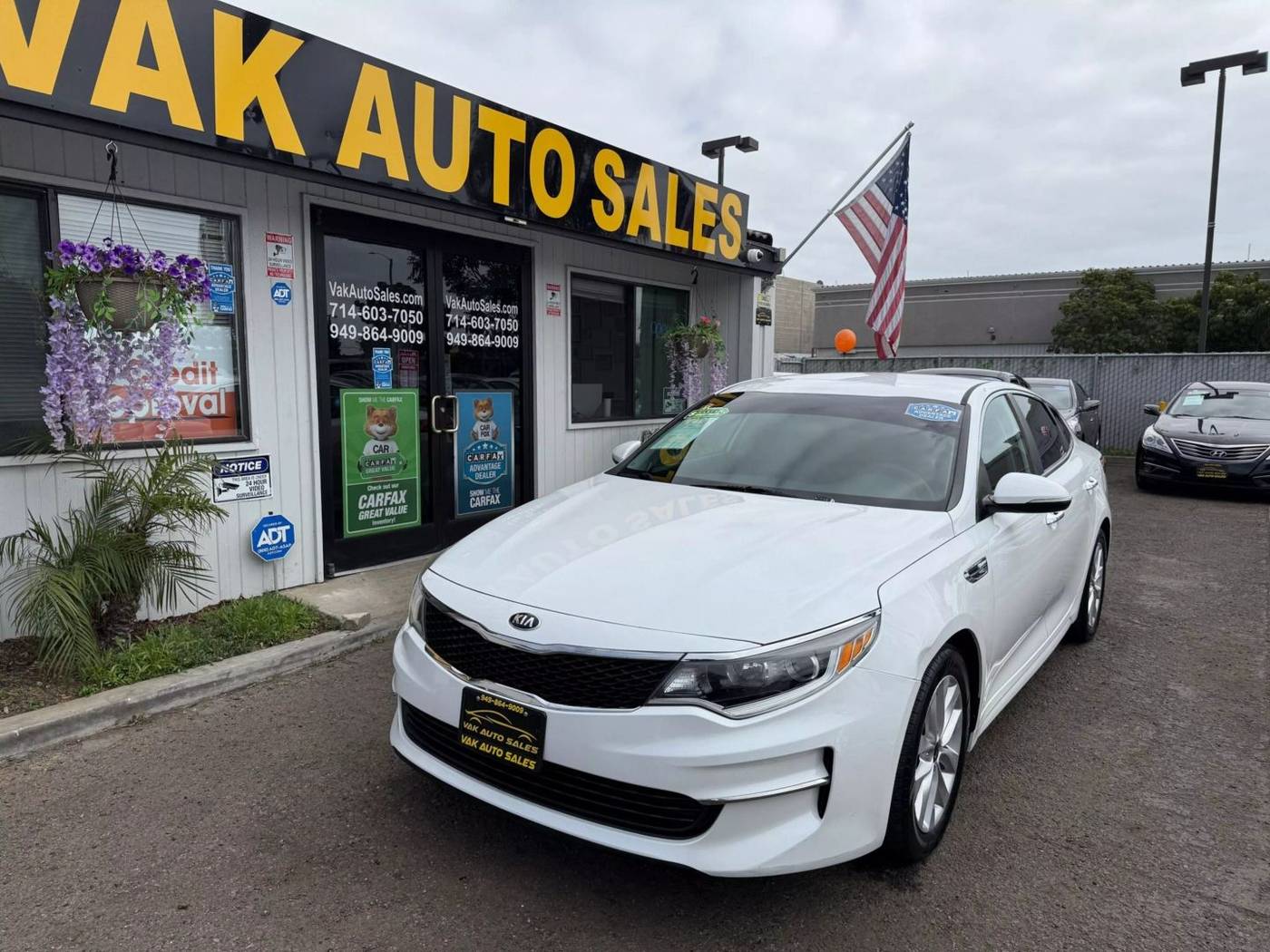 2016 Kia Optima LX — Sedan — 112,752 mi — Huntington Beach, CA