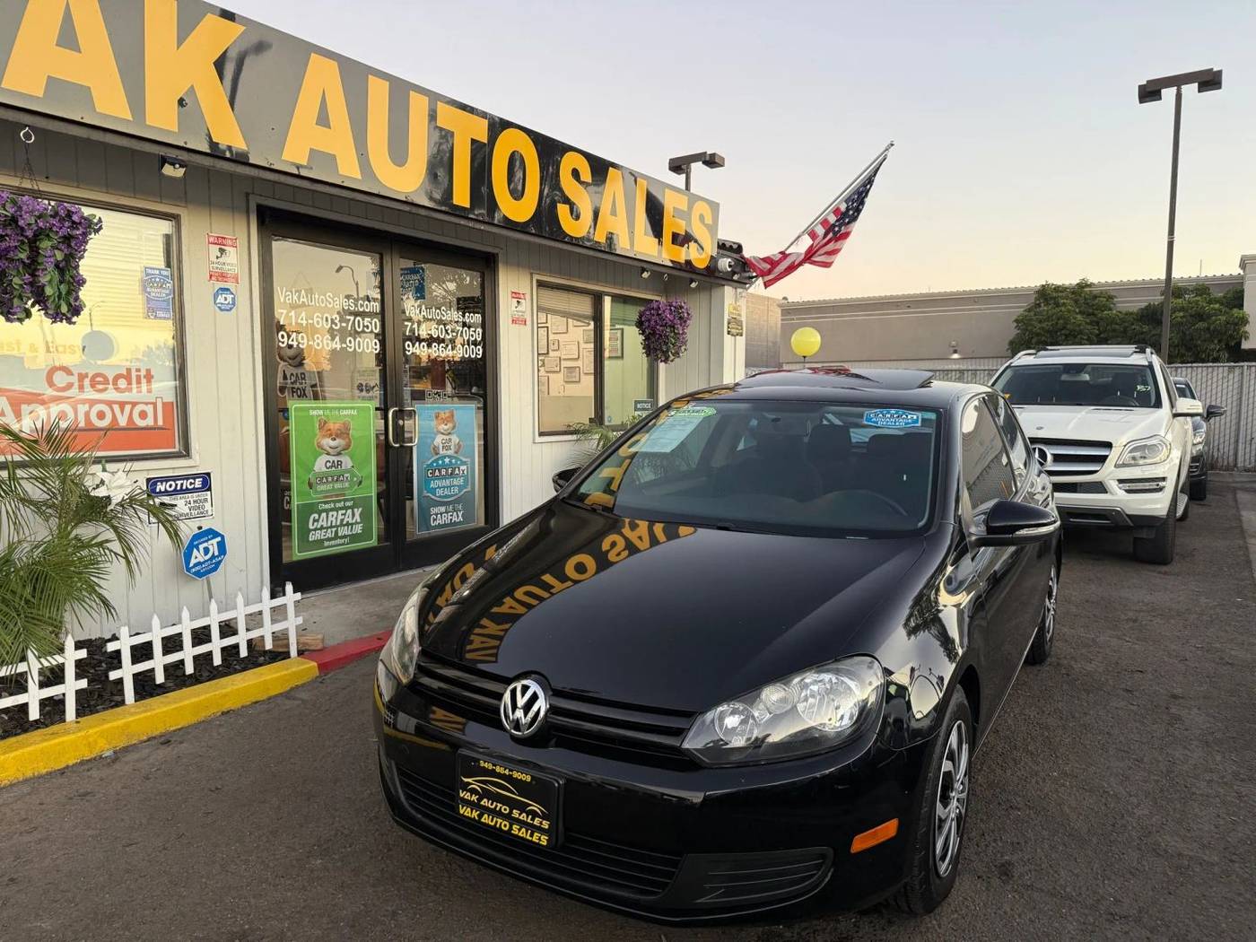 2012 Volkswagen Golf 2.5 — Hatchback — 93,614 mi — Huntington Beach, CA