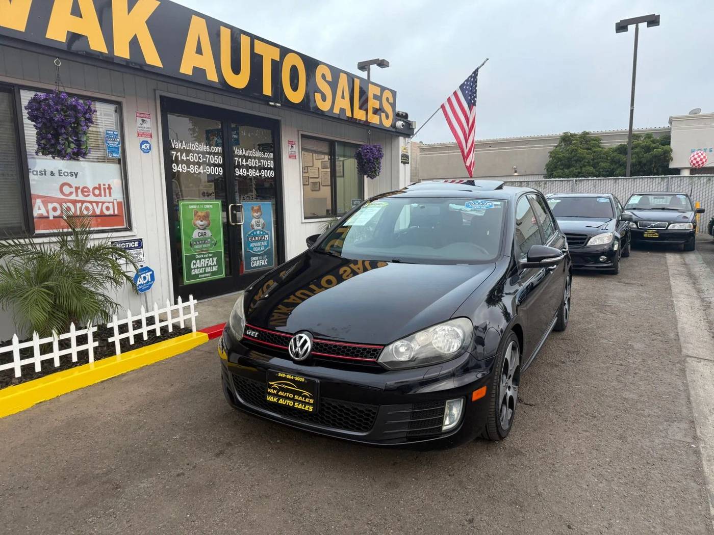2011 Volkswagen Golf GTI Base — Hatchback — 118,471 mi — Huntington Beach, CA