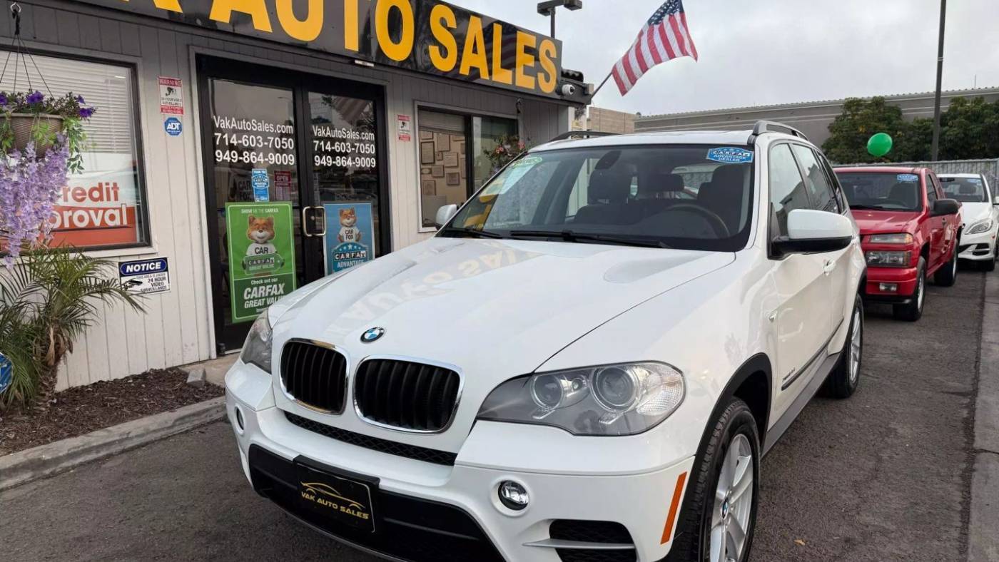 2013 BMW X5 35i — SUV — 88,154 mi — Huntington Beach, CA