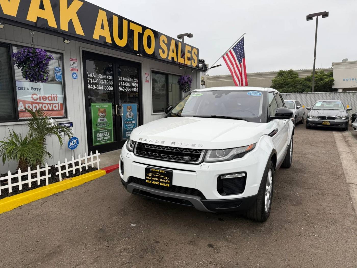 2018 Land Rover Range Rover Evoque SE — SUV — 113,424 mi — Huntington Beach, CA