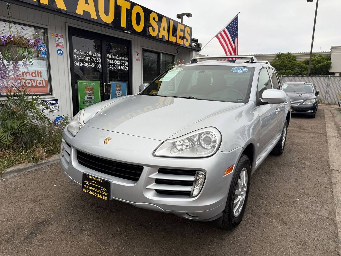 2010 Porsche Cayenne Standard — SUV — 64,079 mi — Huntington Beach, CA