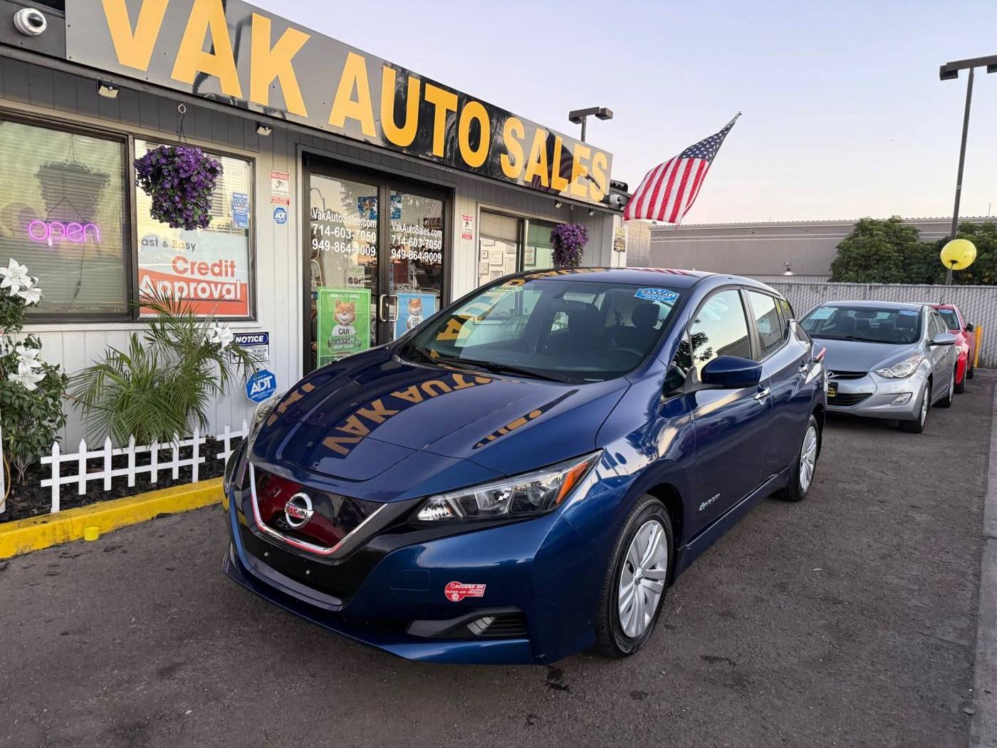 2018 Nissan LEAF S — Hatchback — 85,725 mi — Huntington Beach, CA
